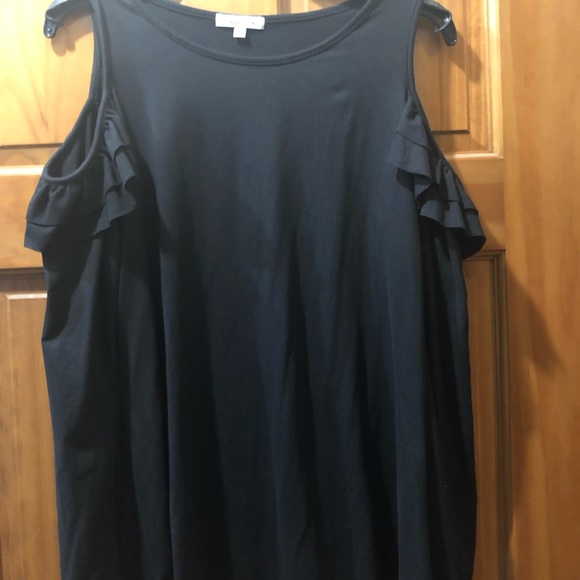 Long Sleeve Black cold shoulder top - Picture 2 of 5
